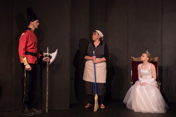 Photo Coverage: First Look at Curtain Players' EXIT THE KING Image