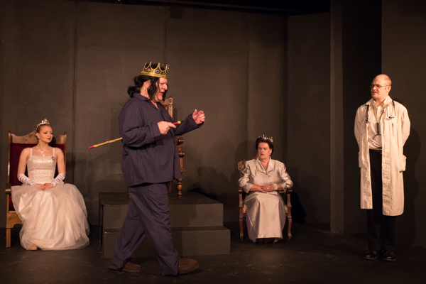 Photo Coverage: First Look at Curtain Players' EXIT THE KING Image