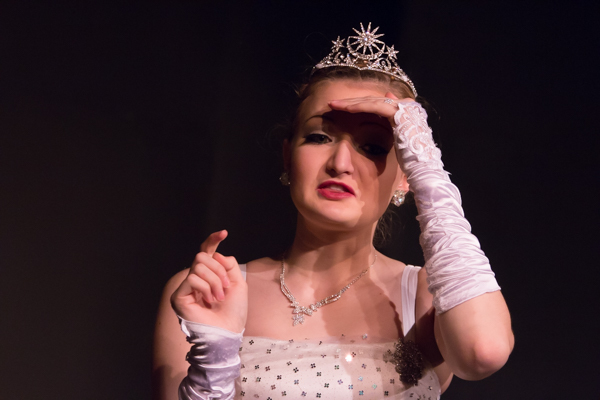 Photo Coverage: First Look at Curtain Players' EXIT THE KING Image