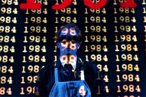Review: Scena Theatre's 1984 Provides Thrills Despite a Slow Start Image