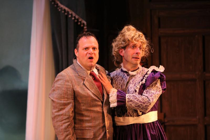 Review: THE MYSTERY OF IRMA VEP at Gulfshore Playhouse is Hilariously Haunting! 