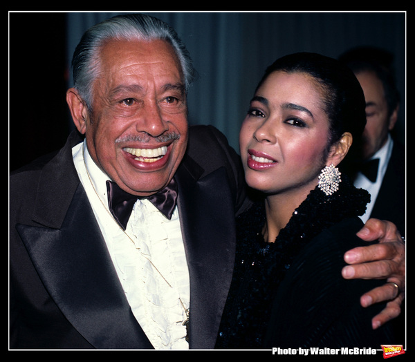 Photo Throwback: Irene Cara Poses on the Red Carpet in 1984 Image