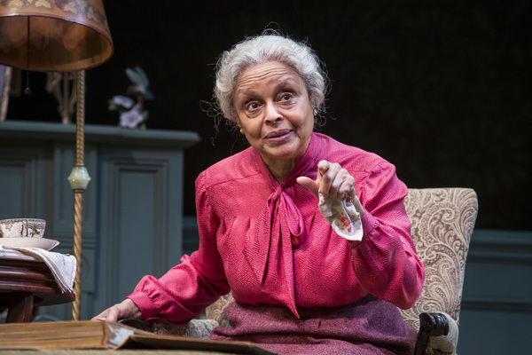 Photo Flash: First Look at Goodman's HAVING OUR SAY: THE DELANY SISTERS' FIRST 100 YEARS Image