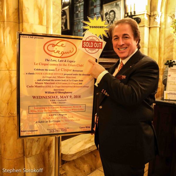 Photo Coverage:  Dean Larry King at His Table as The Friars Club Salutes Le Cirque  Image