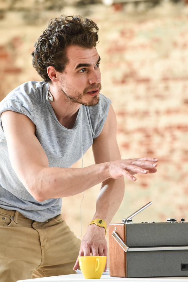 Photo Flash: In Rehearsal with EUROPE AFTER THE RAIN at Mercury Theatre Colchester Image