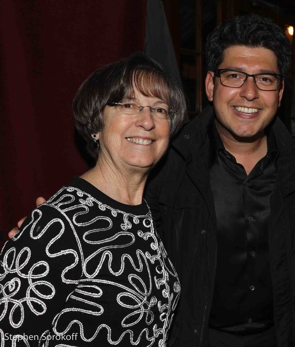 Photo Coverage: Danny Bacher - An Early Mother's Day Present at the Beach Cafe Image
