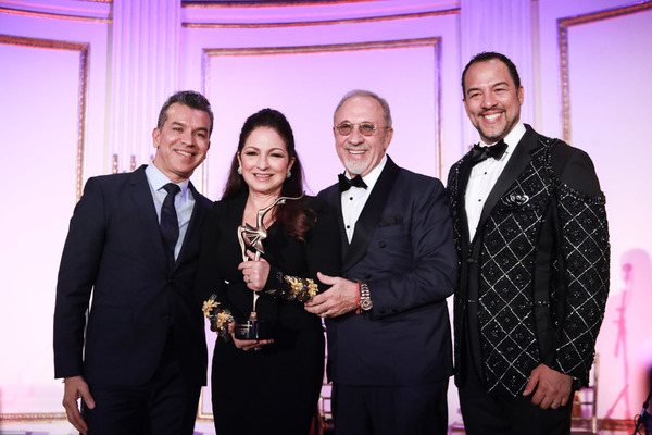 Photo Flash: Ballet Hispanico's Gala Honors Emilio & Gloria Estefan and More Image