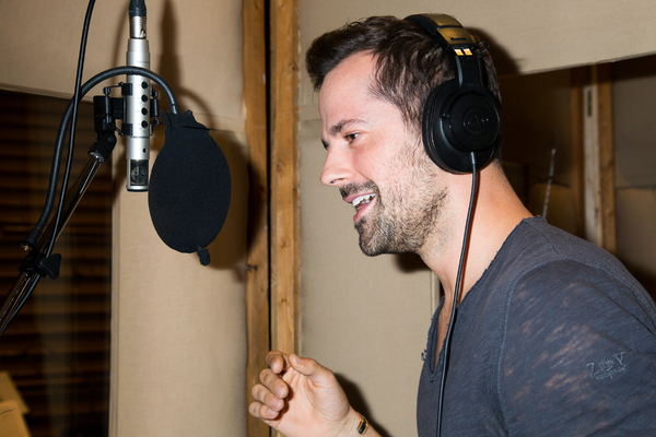 Photo Coverage: Patrick Wilson, Kelli O'Hara and More Head Into the Studio for the BRIGADOON Cast Recording Image