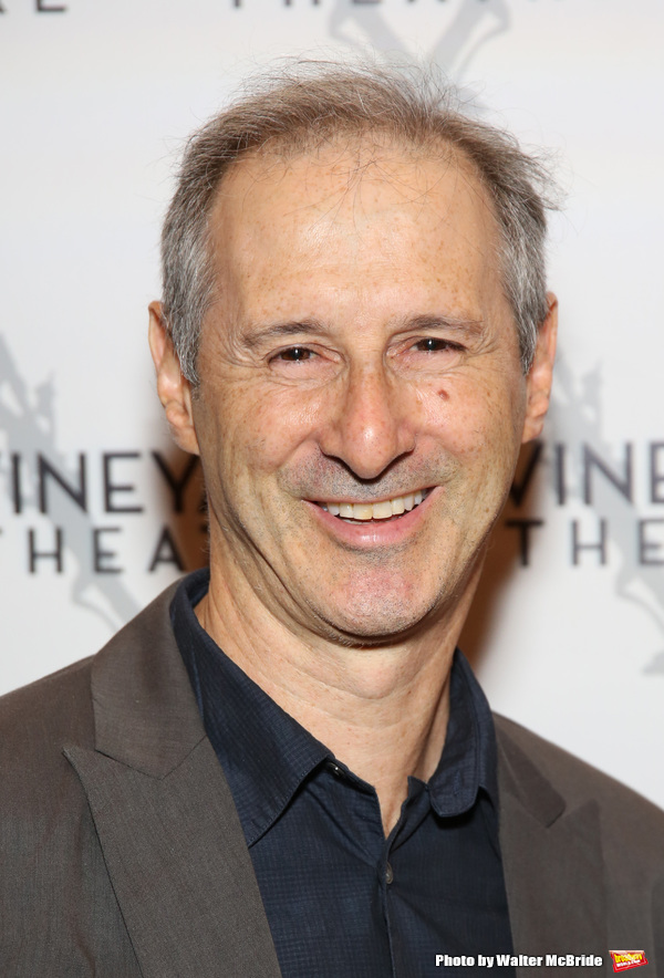 Photo Coverage: On the Red Carpet for Vineyard Theatre's Spring Gala! Image