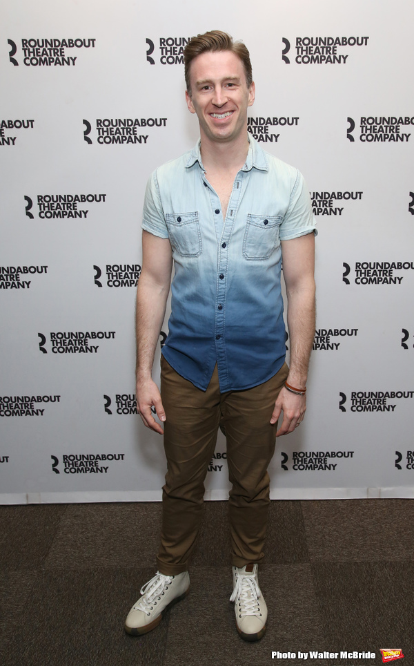 Photo Coverage: Idina Menzel and the Company SKINTIGHT Meet the Press! Image