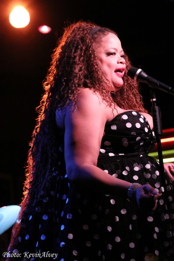 Photo Flash: Natalie Douglas Comes to Broadway at Birdland Image
