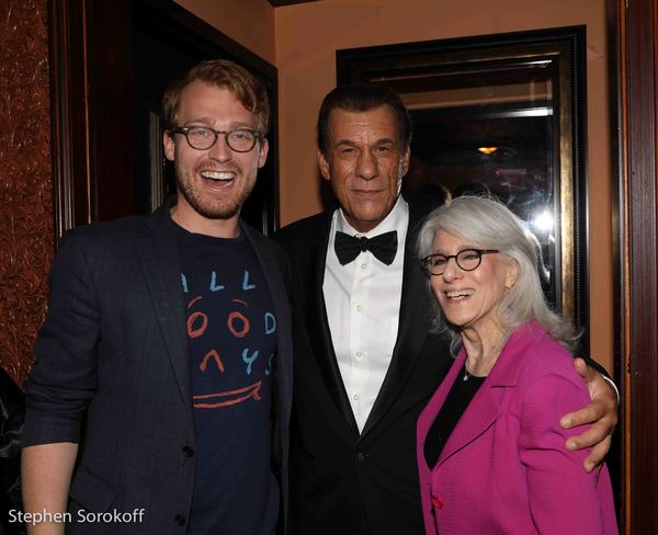 Photo Coverage: Robert Davi Sings Frank Sinatra at Feinstein's/54 Below Image
