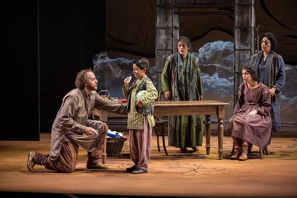 Photo Flash: First Look at A THOUSAND SPLENDID SUNS at The Old Globe Image