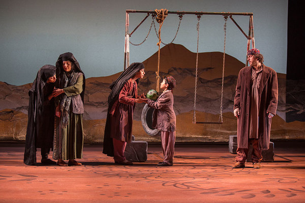 Photo Flash: First Look at A THOUSAND SPLENDID SUNS at The Old Globe 