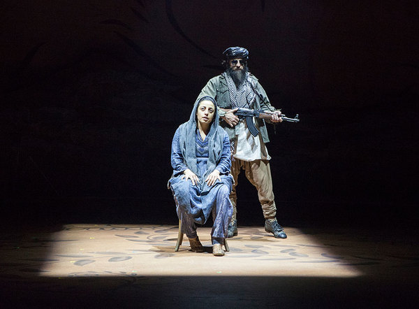 Photo Flash: First Look at A THOUSAND SPLENDID SUNS at The Old Globe Image