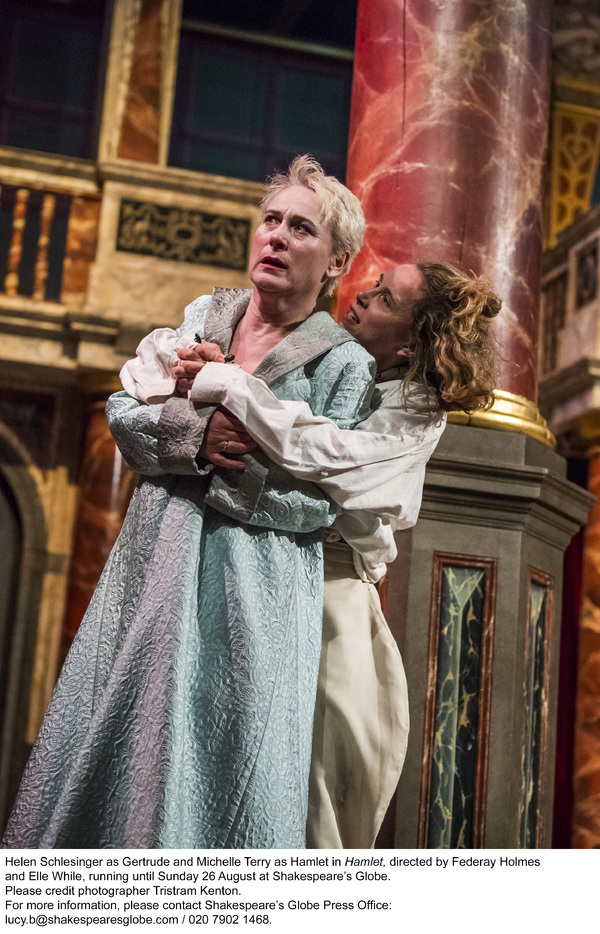 Photo Flash: First Look at HAMLET at Shakespeare's Globe Image