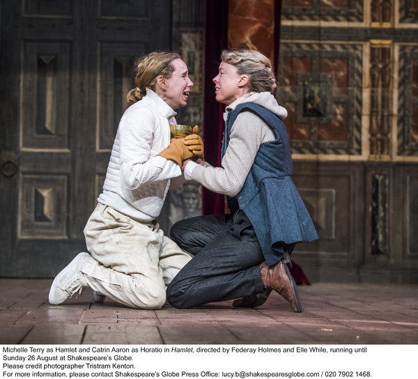 Photo Flash: First Look at HAMLET at Shakespeare's Globe Image