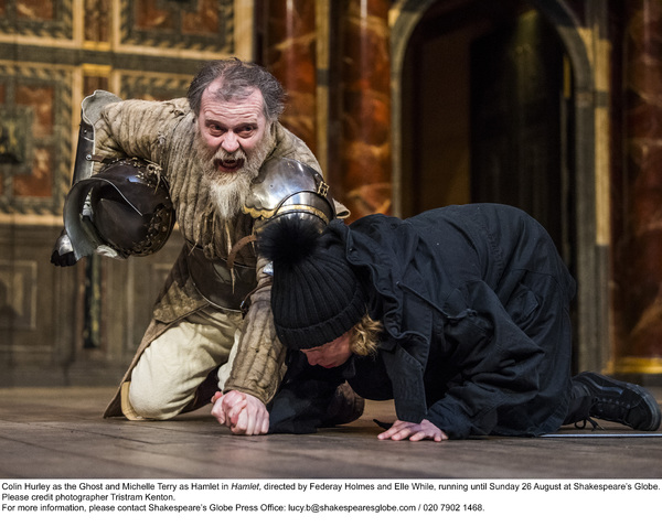 Photo Flash: First Look at HAMLET at Shakespeare's Globe 
