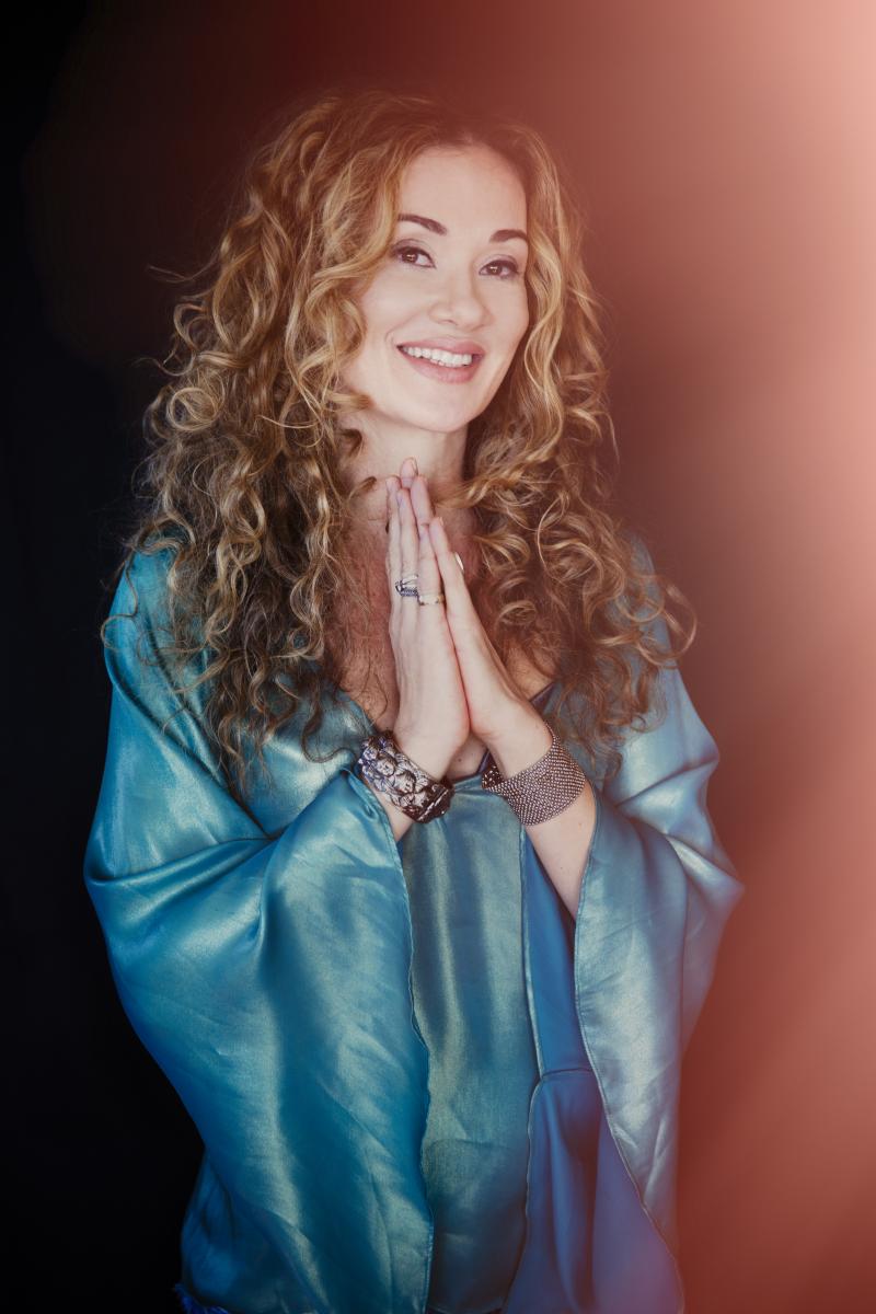 Interview: Dana Fuchs, Get Along Records Release 'Love Lives On' Image