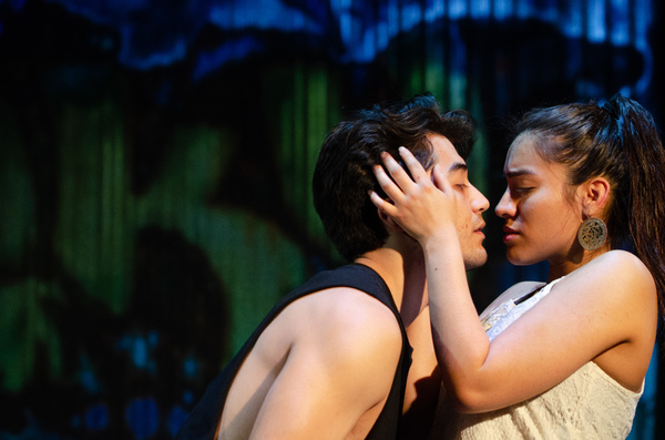 Photo Flash: Halcyon Theatre Presents DE TROYA Image