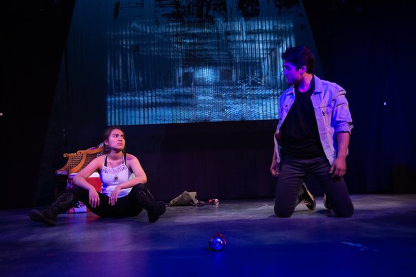 Photo Flash: Halcyon Theatre Presents DE TROYA Image