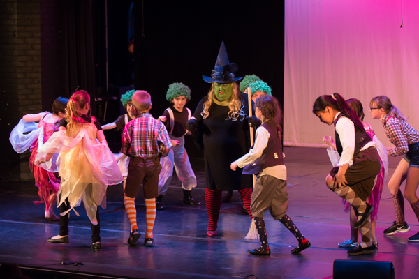 Photo Coverage: Inside Grandview Carriage Place Players' Cabaret GCP…IT'S SHOWTIME! 10 YEARS OF DREAMS Image