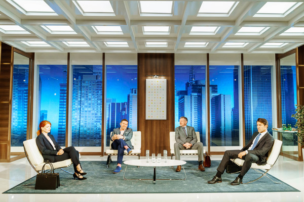 Photo Flash: First Look at THE GRONHOLM METHOD at Menier Chocolate Factory Image