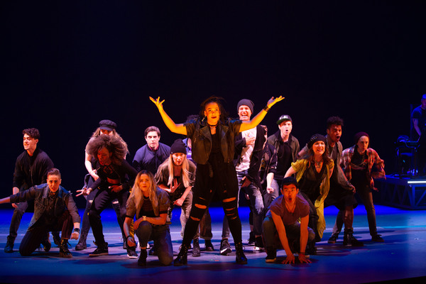 Review Roundup: What Did The Critics Think Of JAGGED LITTLE PILL at A.R.T.? Image