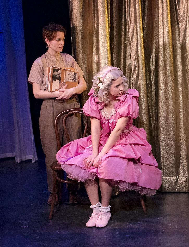 Review: The Story Of The Ultimate Overbearing Stagemother Plays Out In GYPSY Image