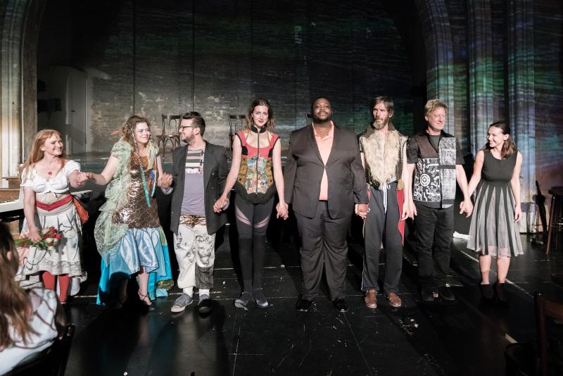 Review: THE WANDERING at Theater Im Delphi - A World Premiere with potential. Image
