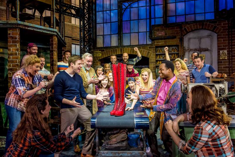 Interview: Oliver Tompsett, Simon-Anthony Rhoden and Natalie McQueen Talk KINKY BOOTS Image