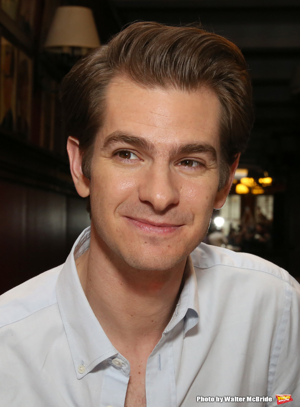 Photo Coverage: ANGELS IN AMERICA Star Andrew Garfield Celebrates His Sardi's Portrait! Image