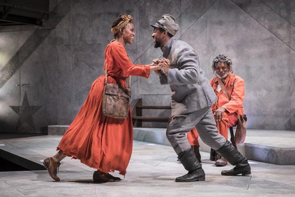 Photo Flash: Goodman Theatre Presents FATHER COMES HOME FROM THE WARS Image
