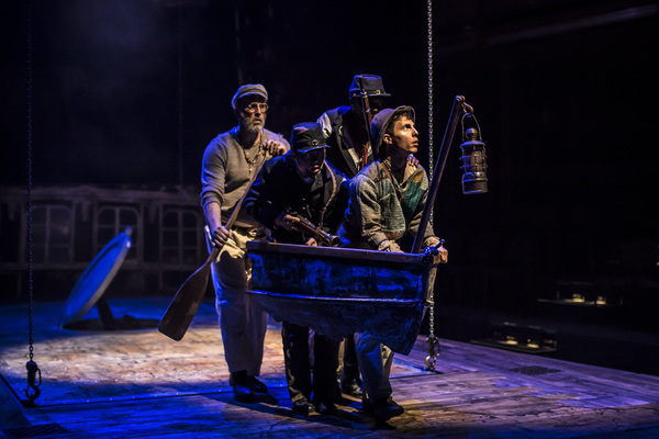 Photo Flash: Lookingglass Theatre Company Mounts 20,000 LEAGUES UNDER THE SEAS Image