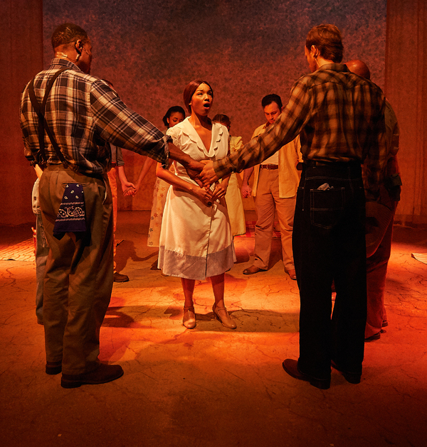 Photo Flash: 110 IN THE SHADE Comes to Theatrical Outfit Image