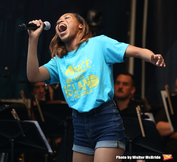 Photo Coverage: Check Out Photos From STARS IN THE ALLEY, Including Performances by DEAR EVAN HANSEN, SPONGEBOB, and More Image
