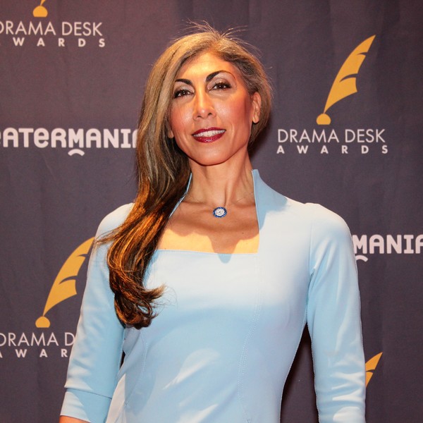 Photo Coverage: On the Red Carpet at the Drama Desk Awards! Image
