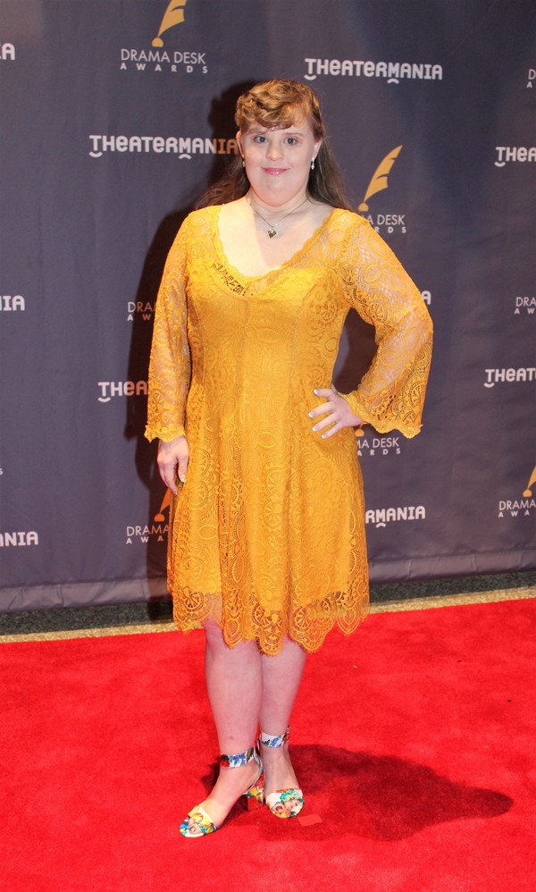 Photo Coverage: On the Red Carpet at the Drama Desk Awards! Image