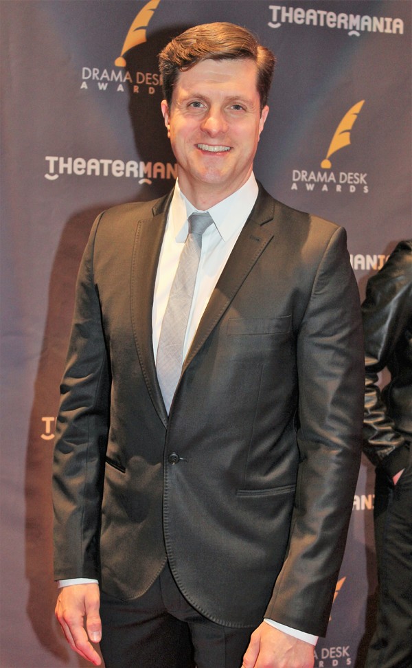 Photo Coverage: On the Red Carpet at the Drama Desk Awards! Image