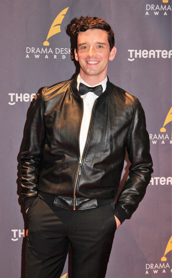 Photo Coverage: On the Red Carpet at the Drama Desk Awards! Image