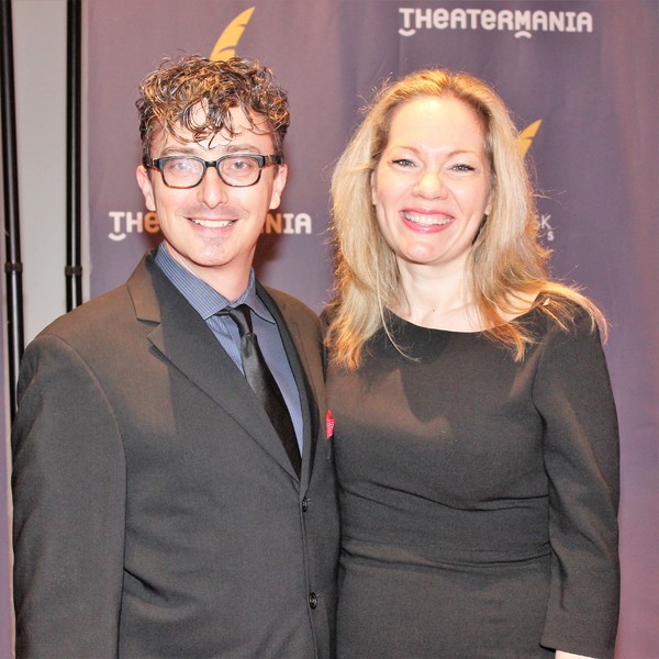 Photo Coverage: On the Red Carpet at the Drama Desk Awards! Image