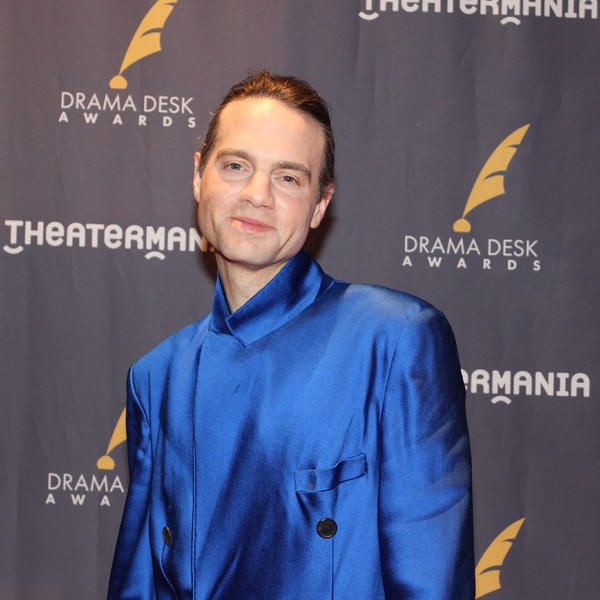 Photo Coverage: On the Red Carpet at the Drama Desk Awards! Image