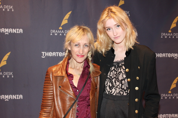 Photo Coverage: On the Red Carpet at the Drama Desk Awards! Image