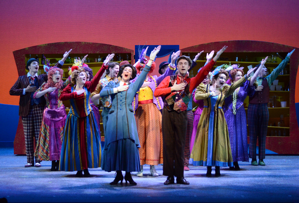 Photo Flash: MARY POPPINS Flies Into Arizona Broadway Theatre Image