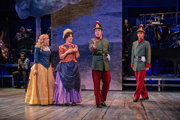 Photo Flash: First Look at SUNDAY IN THE PARK WITH GEORGE at ZACH Theatre Image