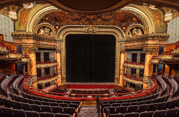 Photo Flash: First Look at the Refurbished Emerson Colonial Theatre, Future Home to Broadway-Bound MOULIN ROUGE! Image