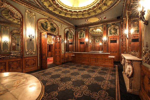 Photo Flash: First Look at the Refurbished Emerson Colonial Theatre, Future Home to Broadway-Bound MOULIN ROUGE! 