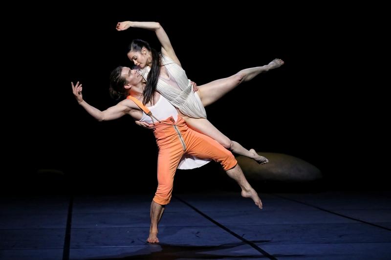 Review: Angelin Preljocaj's Acclaimed Contemporary Ballet SNOW WHITE Mesmerises Sydney Audiences Image