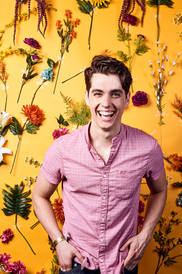 Photo Flash: X Magazine Celebrates the Season with Broadway Industry Night Image