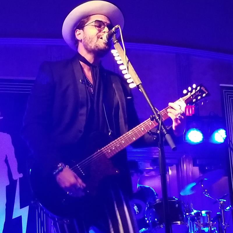 Interview: Dustin Douglas & the Electric Gentlemen Release 'Break it Down' Image